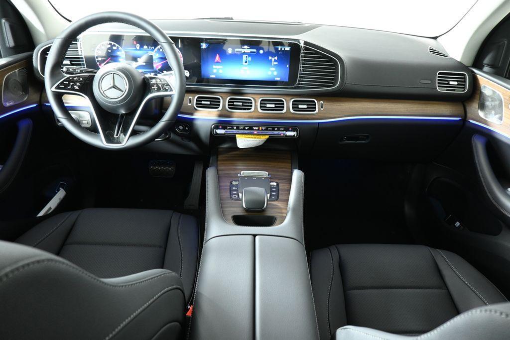 new 2026 Mercedes-Benz GLE 450 car