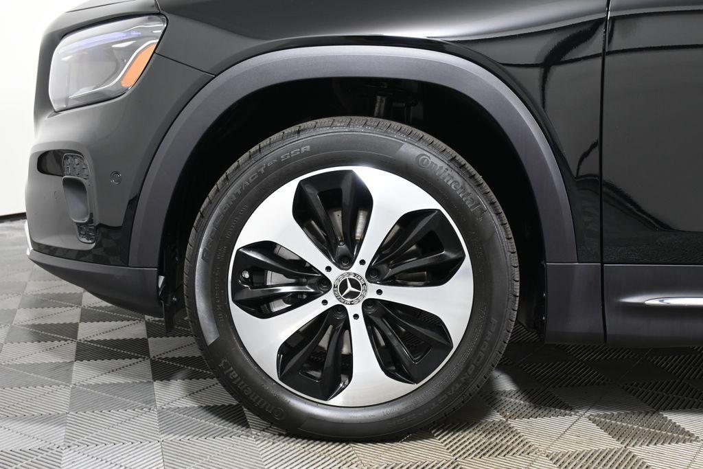 used 2026 Mercedes-Benz GLB 250 car, priced at $52,025