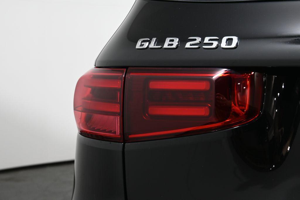 used 2026 Mercedes-Benz GLB 250 car, priced at $52,025