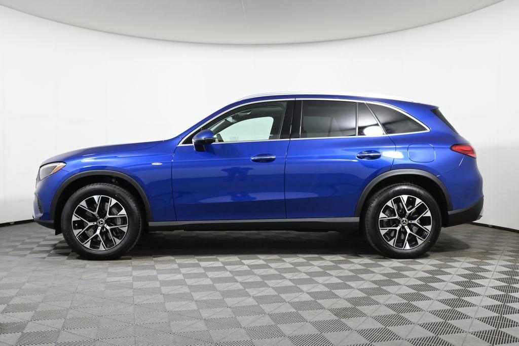 new 2025 Mercedes-Benz GLC 350e car, priced at $68,300