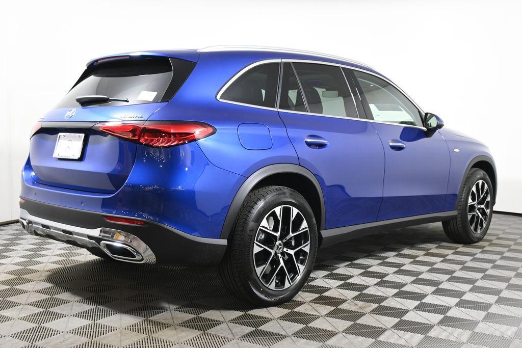 new 2025 Mercedes-Benz GLC 350e car, priced at $68,300