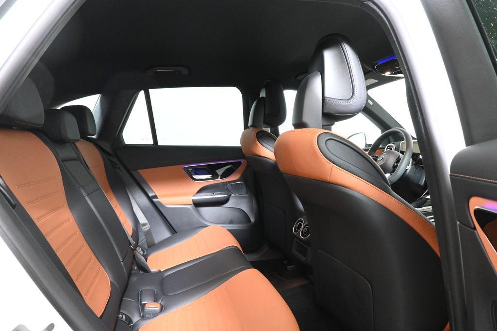 new 2025 Mercedes-Benz GLC 300 car, priced at $56,355