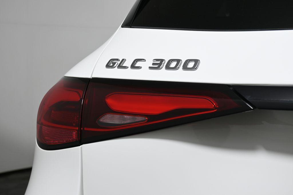 used 2025 Mercedes-Benz GLC 300 car, priced at $47,895