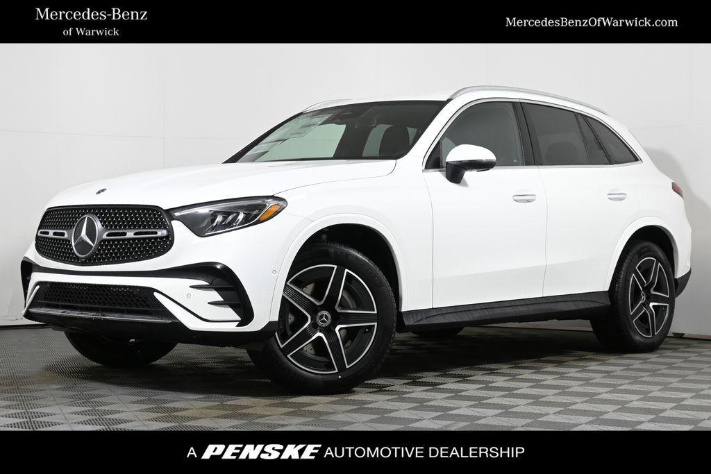 new 2025 Mercedes-Benz GLC 300 car, priced at $56,355