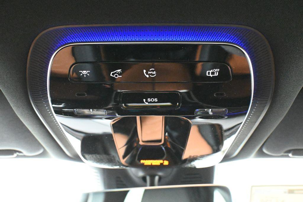 new 2025 Mercedes-Benz GLC 300 car, priced at $56,355