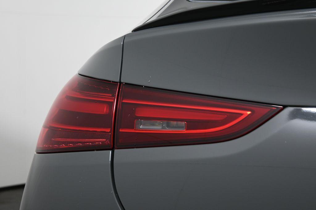 new 2026 Mercedes-Benz GLE 450 car, priced at $104,935
