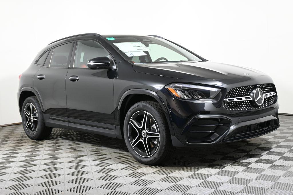 new 2025 Mercedes-Benz GLA 250 car, priced at $57,700