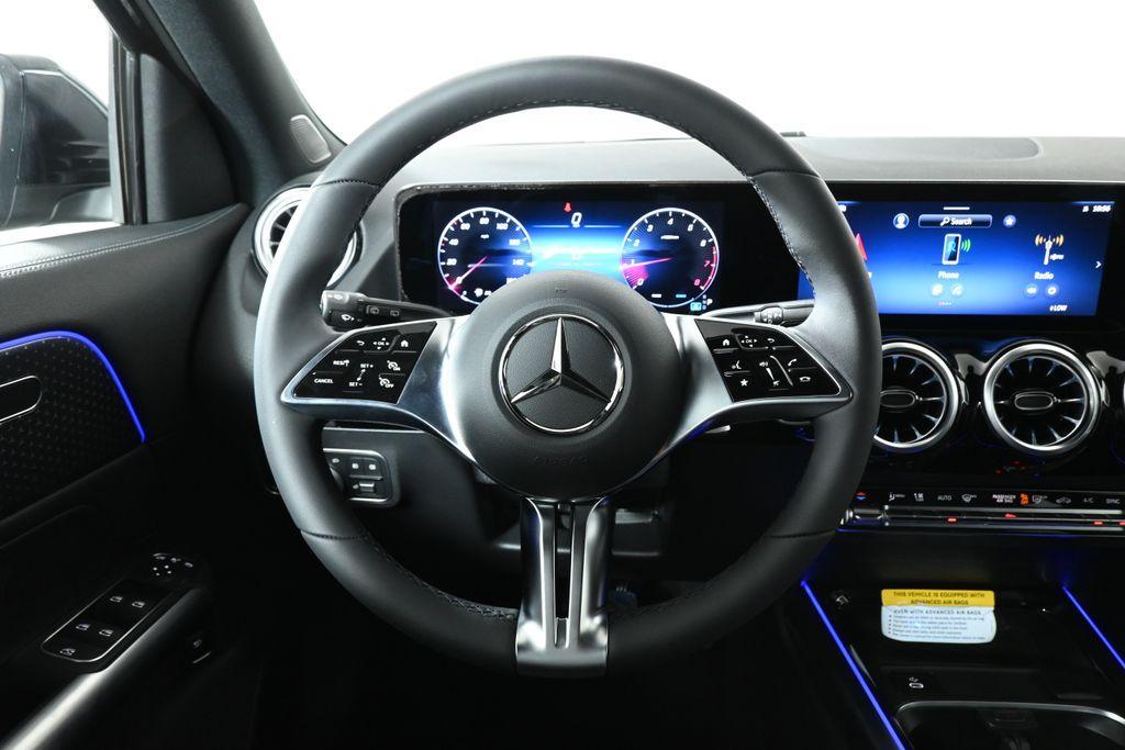 new 2025 Mercedes-Benz GLA 250 car, priced at $48,795