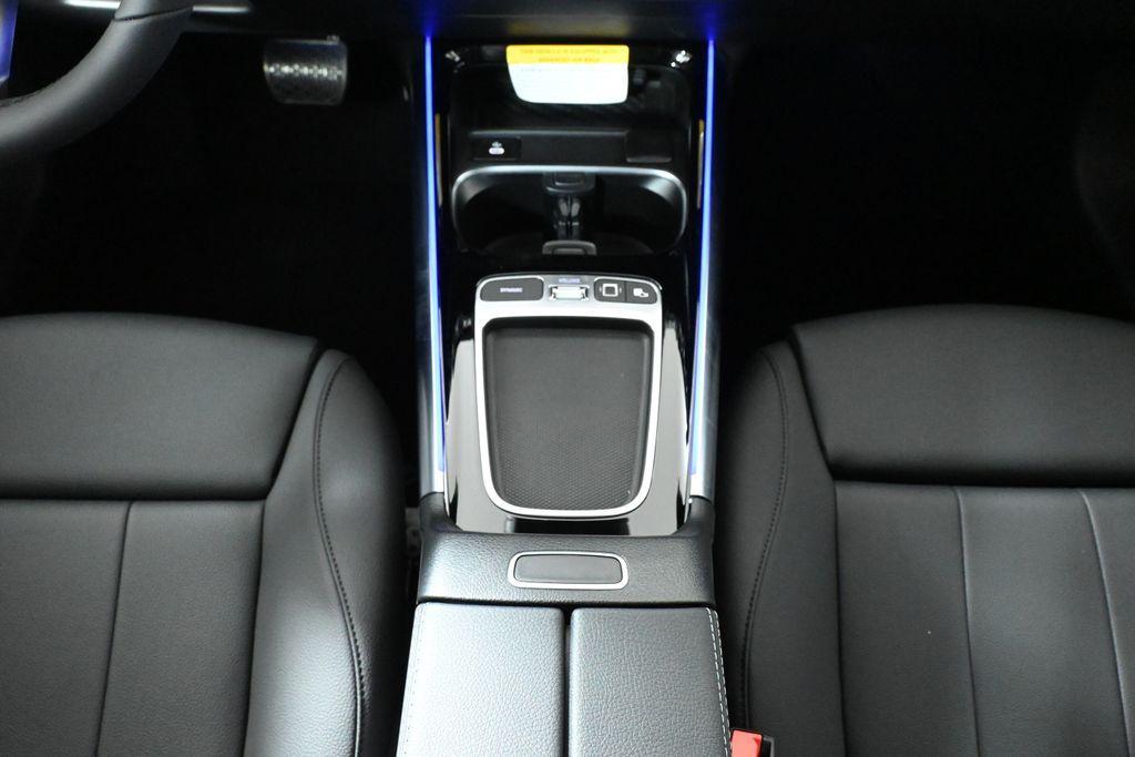 new 2025 Mercedes-Benz GLA 250 car, priced at $48,795