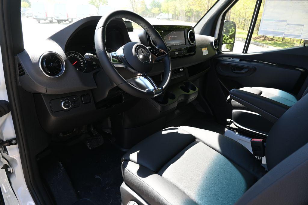 new 2025 Mercedes-Benz Sprinter 2500 car, priced at $62,814