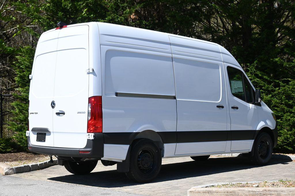new 2025 Mercedes-Benz Sprinter 2500 car, priced at $62,814