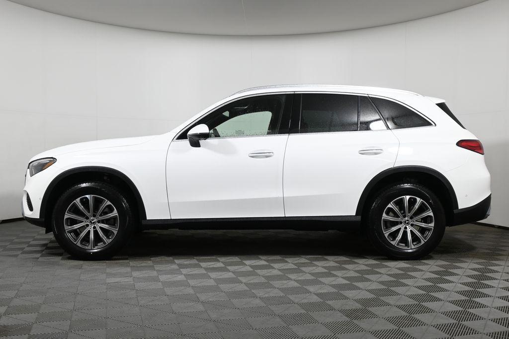 new 2025 Mercedes-Benz GLC 300 car, priced at $58,995