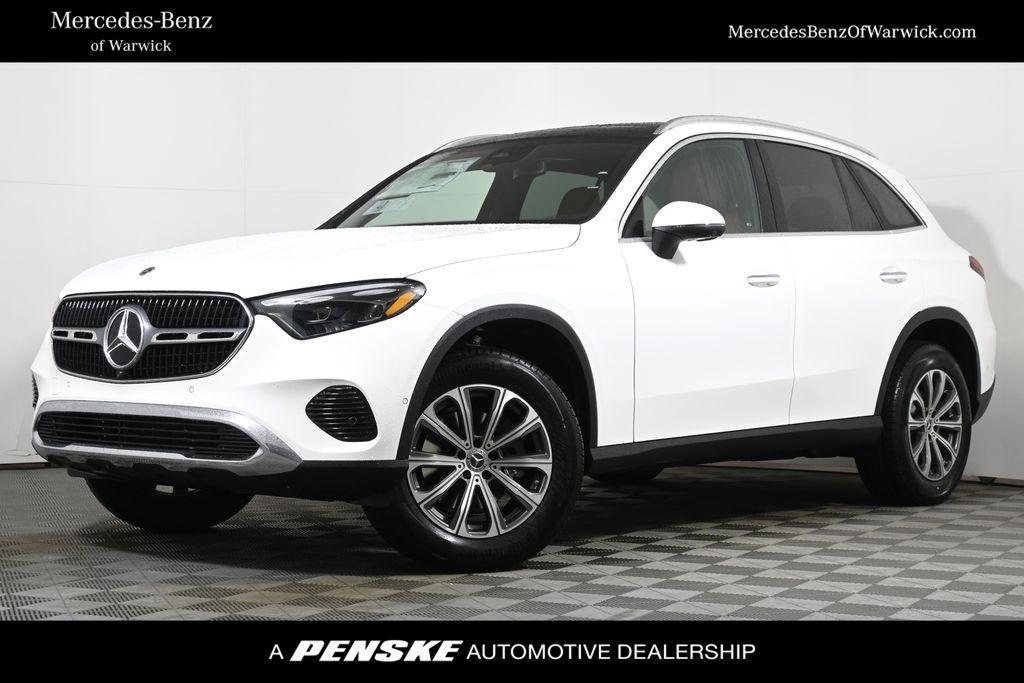 new 2025 Mercedes-Benz GLC 300 car, priced at $58,995