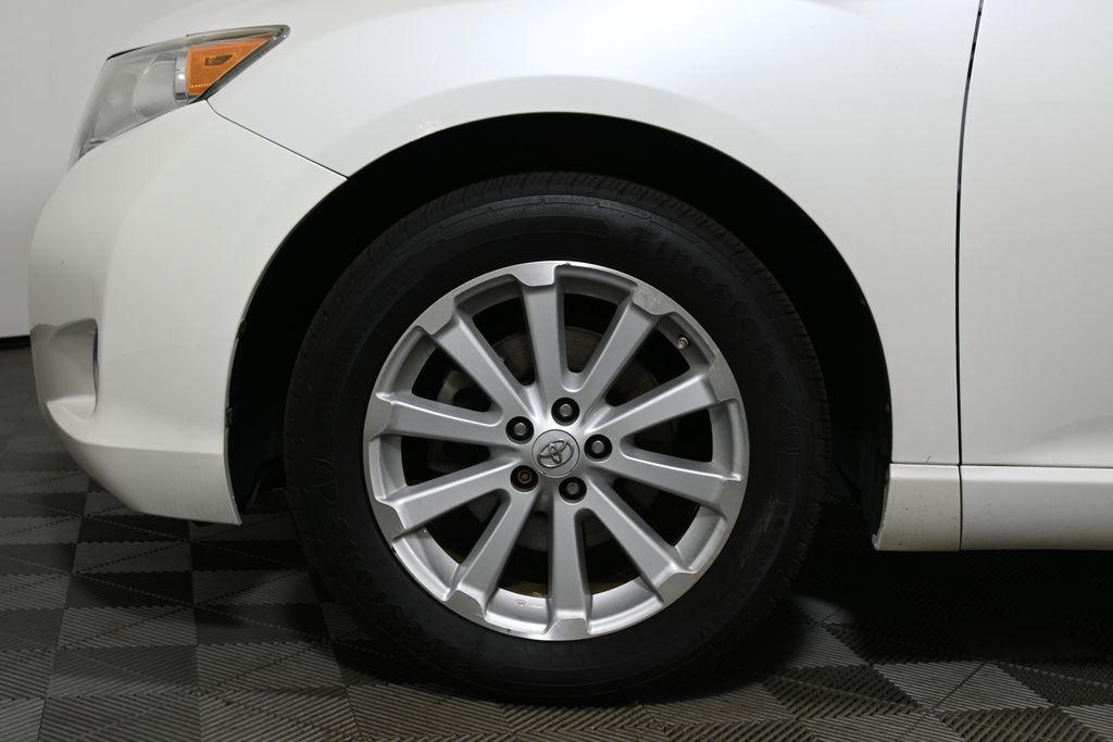 used 2009 Toyota Venza car, priced at $10,000