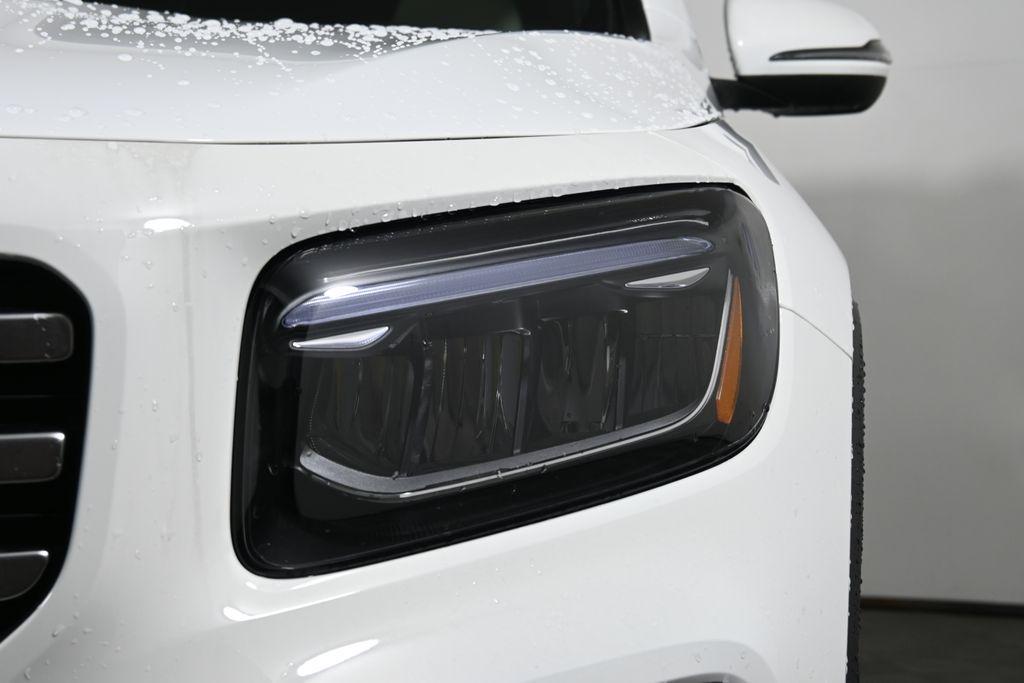 new 2026 Mercedes-Benz GLB 250 car, priced at $51,630