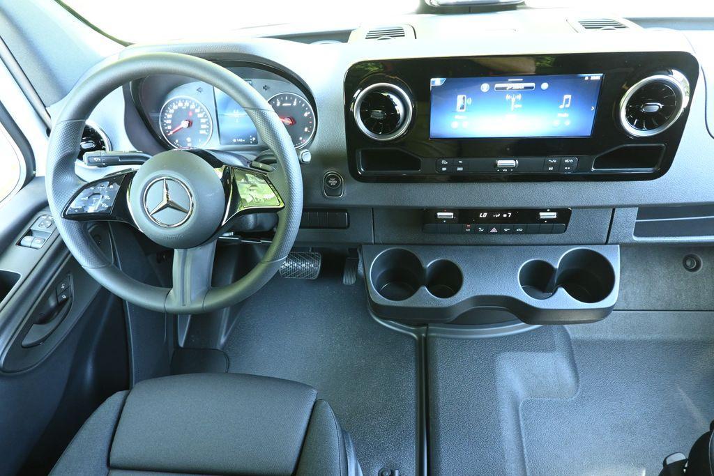 new 2025 Mercedes-Benz Sprinter 2500 car, priced at $65,462