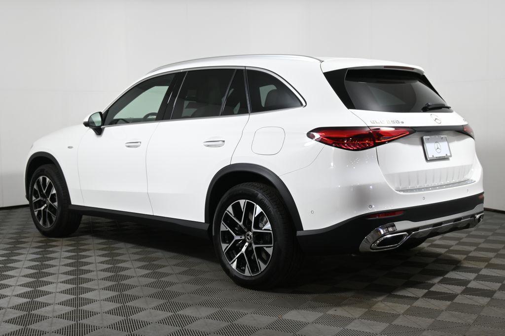 new 2025 Mercedes-Benz GLC 350e car, priced at $67,020