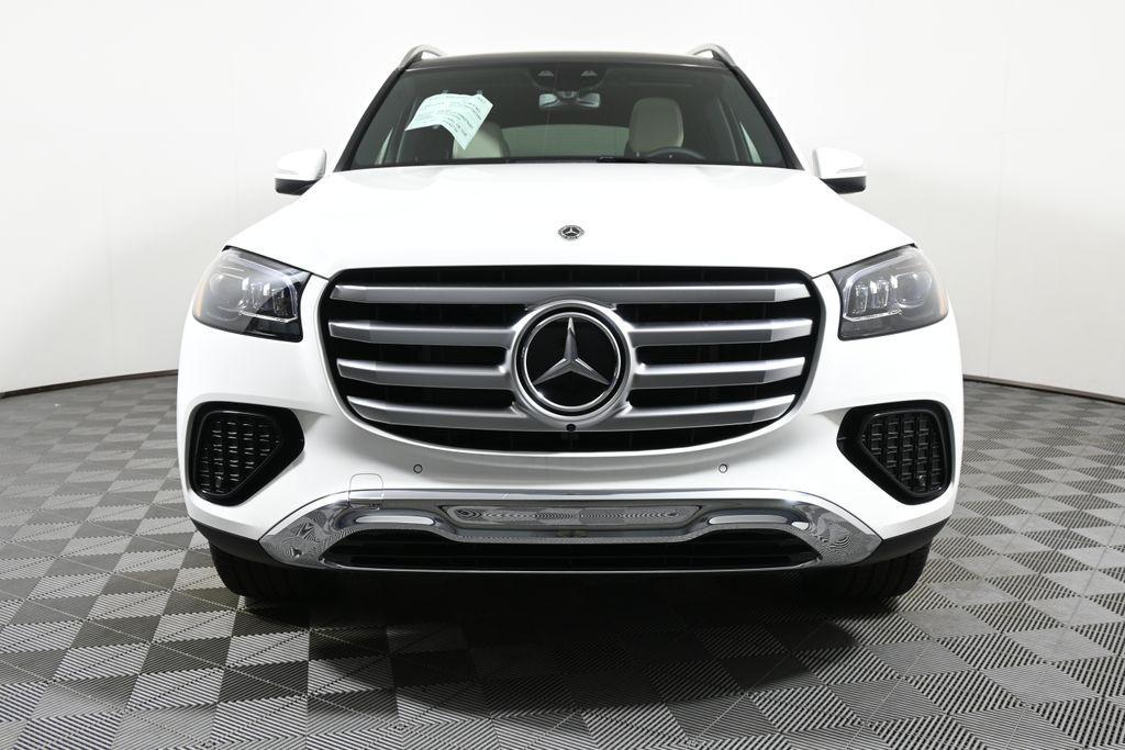 new 2025 Mercedes-Benz GLS 450 car, priced at $97,935