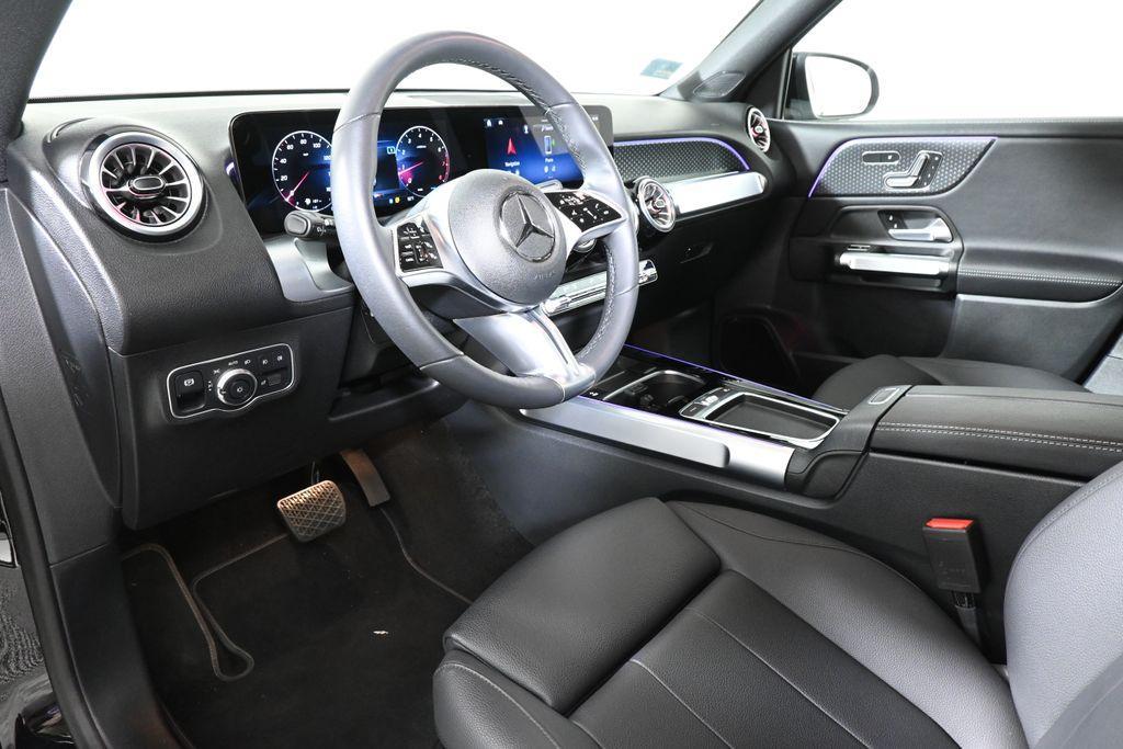 used 2025 Mercedes-Benz GLB 250 car, priced at $43,995