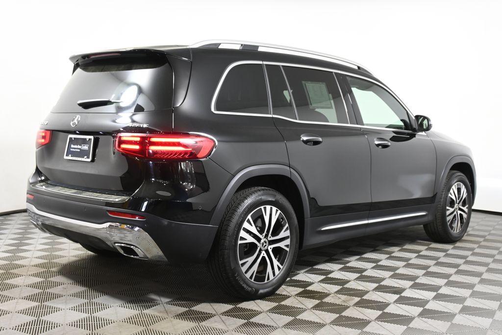 used 2025 Mercedes-Benz GLB 250 car, priced at $43,995