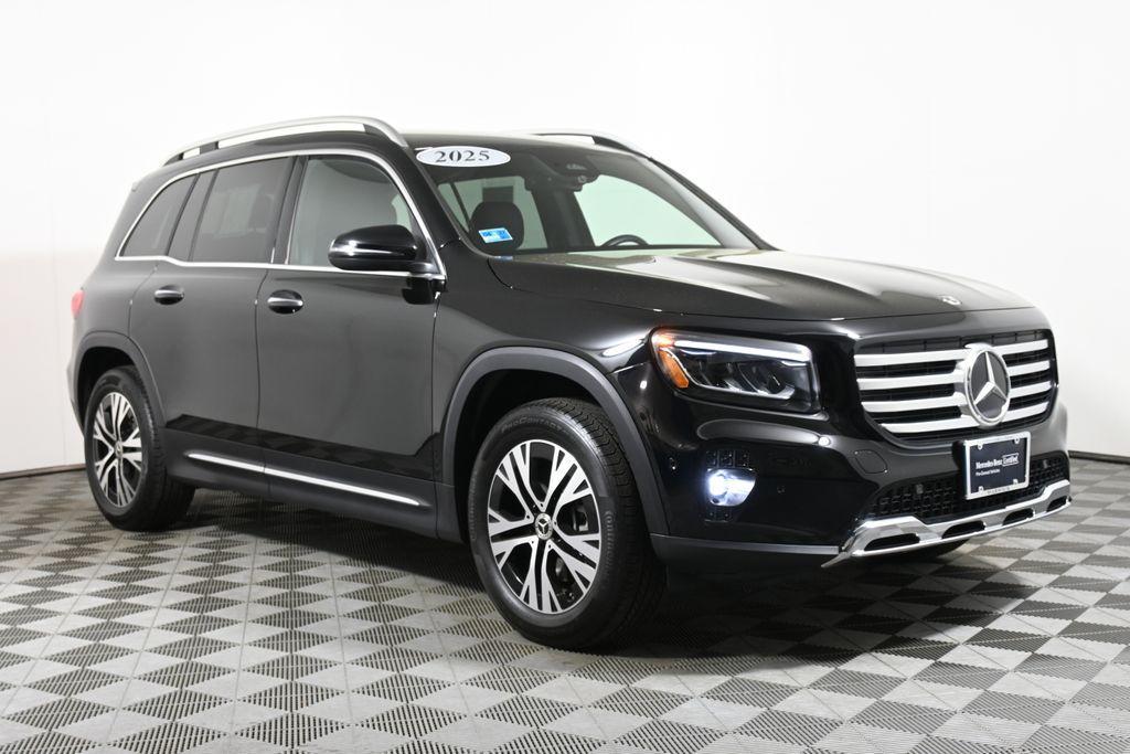 used 2025 Mercedes-Benz GLB 250 car, priced at $43,995
