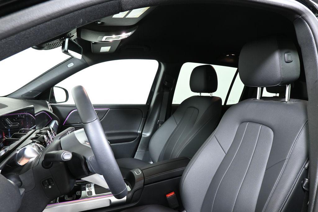 used 2025 Mercedes-Benz GLB 250 car, priced at $44,995