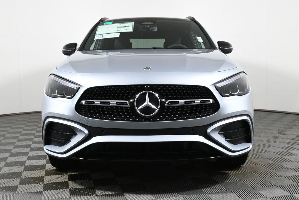 new 2025 Mercedes-Benz GLA 250 car, priced at $55,440