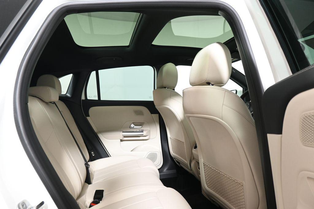 used 2026 Mercedes-Benz GLA 250 car, priced at $49,400
