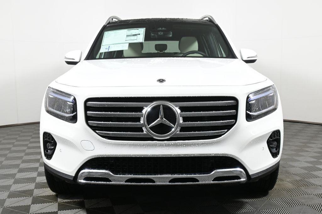 new 2025 Mercedes-Benz GLB 250 car, priced at $52,985