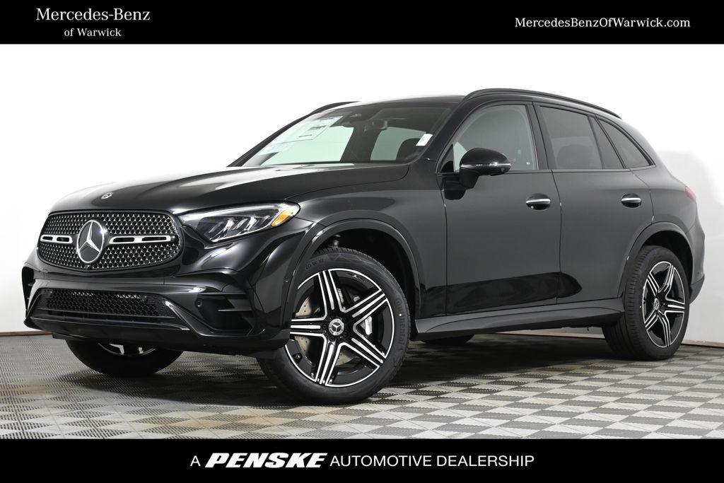 new 2025 Mercedes-Benz GLC 300 car, priced at $62,940