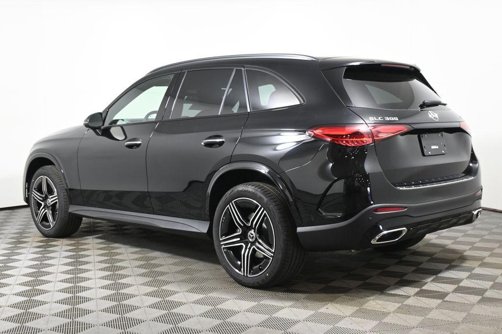 new 2025 Mercedes-Benz GLC 300 car, priced at $62,940