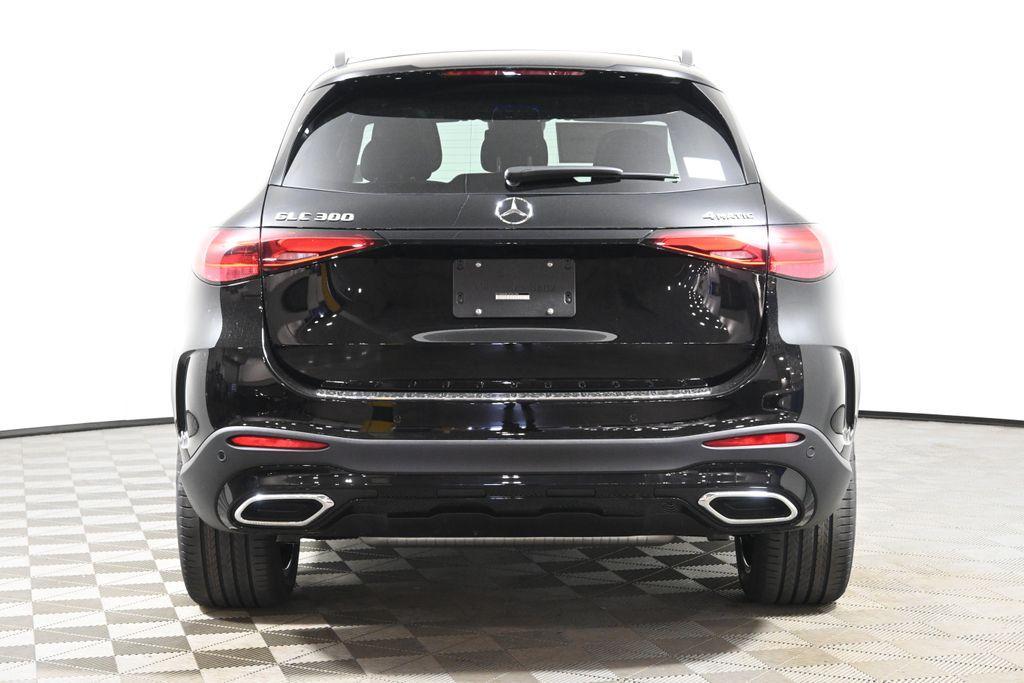 new 2025 Mercedes-Benz GLC 300 car, priced at $62,940