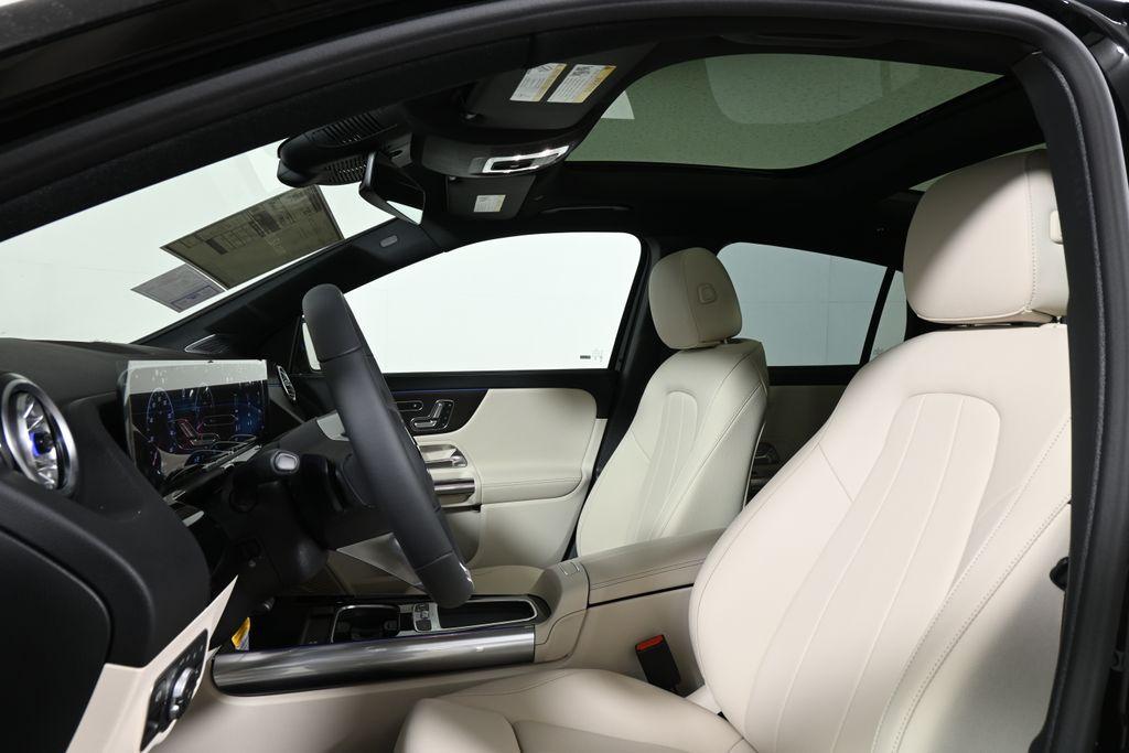 new 2026 Mercedes-Benz GLA 250 car, priced at $49,910