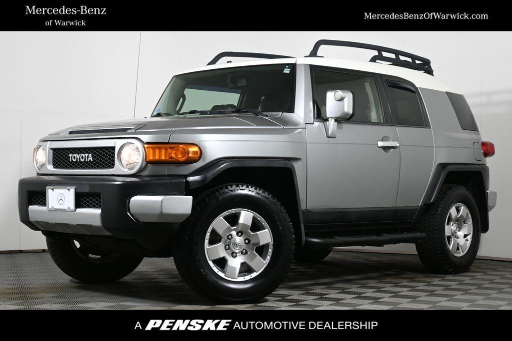 used 2009 Toyota FJ Cruiser car, priced at $11,995