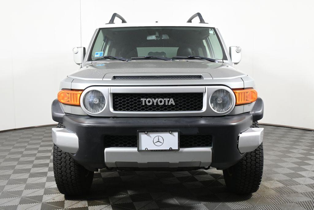 used 2009 Toyota FJ Cruiser car, priced at $11,995
