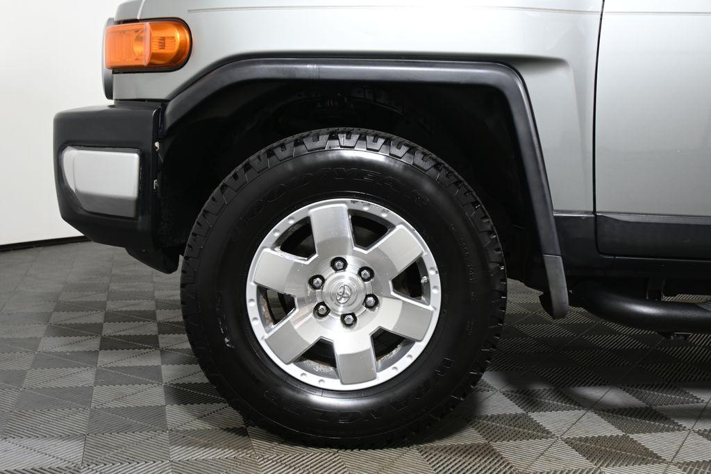 used 2009 Toyota FJ Cruiser car, priced at $11,995