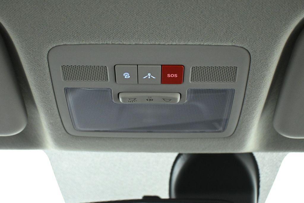 used 2022 Hyundai Venue car, priced at $17,995