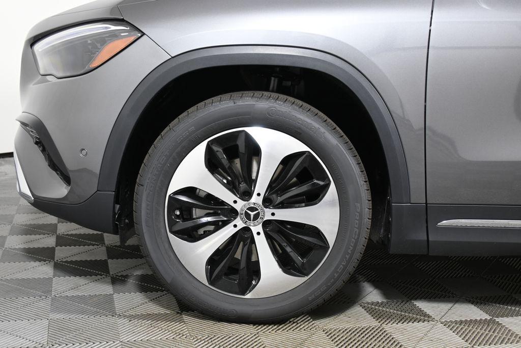 new 2026 Mercedes-Benz GLA 250 car, priced at $50,150