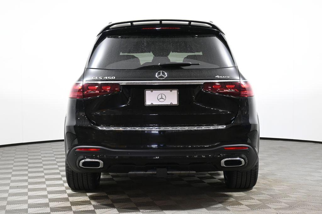new 2025 Mercedes-Benz GLS 450 car, priced at $124,600