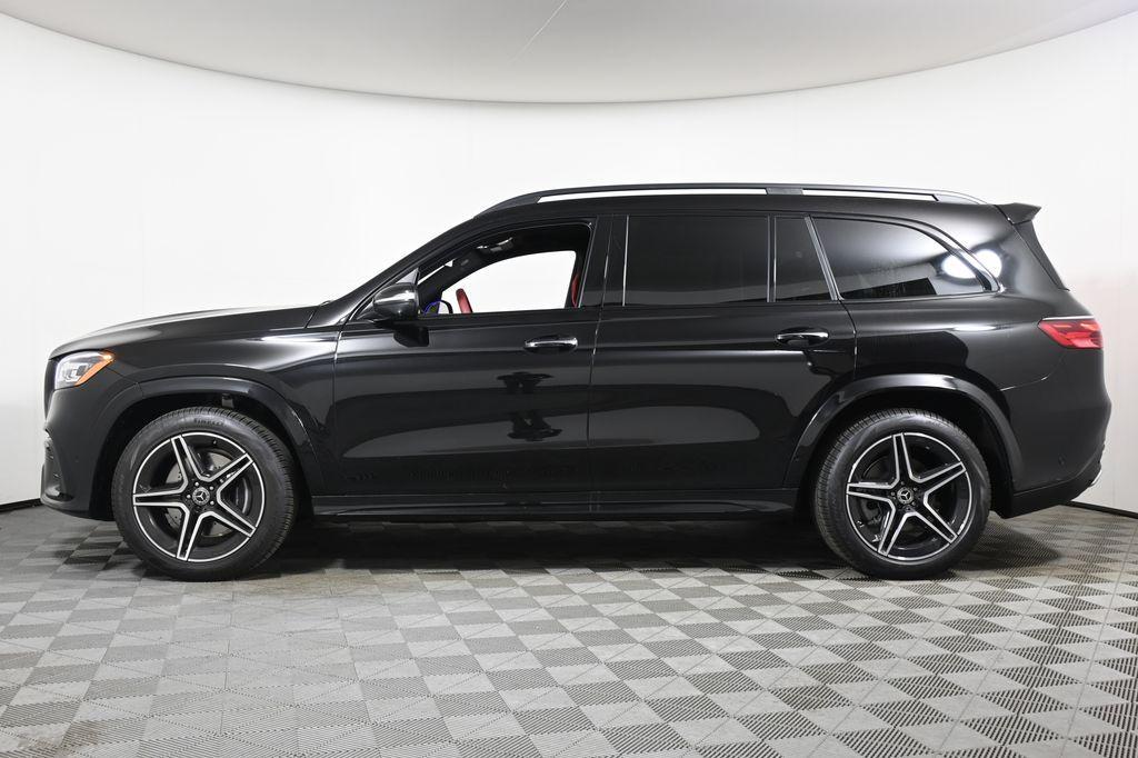 new 2025 Mercedes-Benz GLS 450 car, priced at $124,600