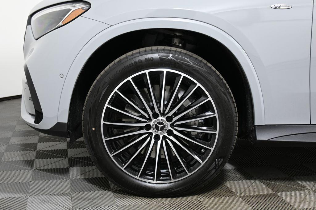 new 2025 Mercedes-Benz GLC 350e car, priced at $74,470