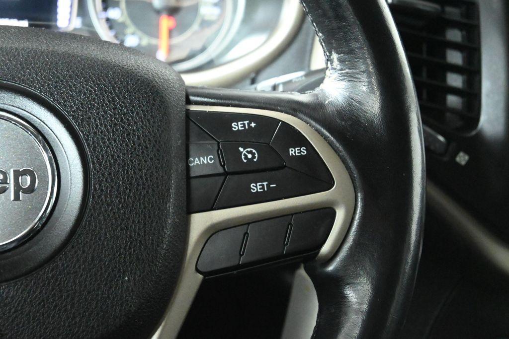 used 2016 Jeep Cherokee car, priced at $10,000