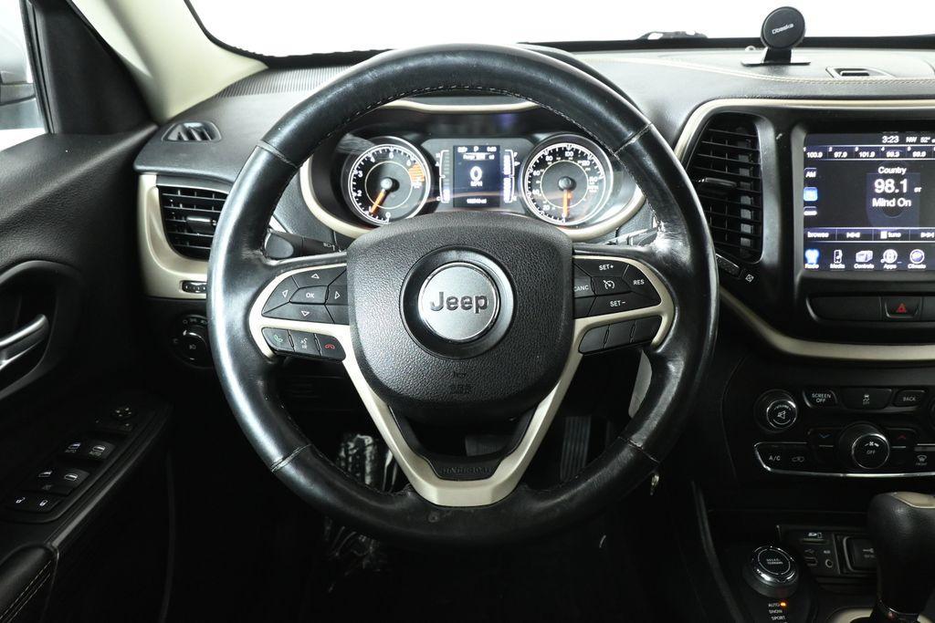 used 2016 Jeep Cherokee car, priced at $10,000