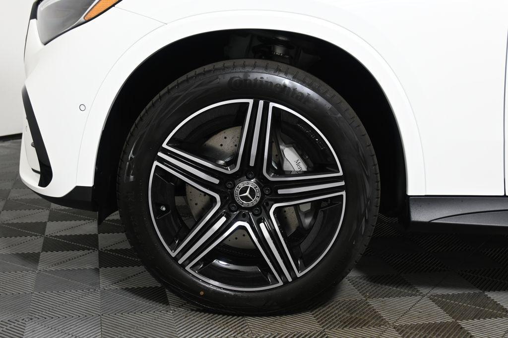 new 2026 Mercedes-Benz GLC 300 car, priced at $65,085