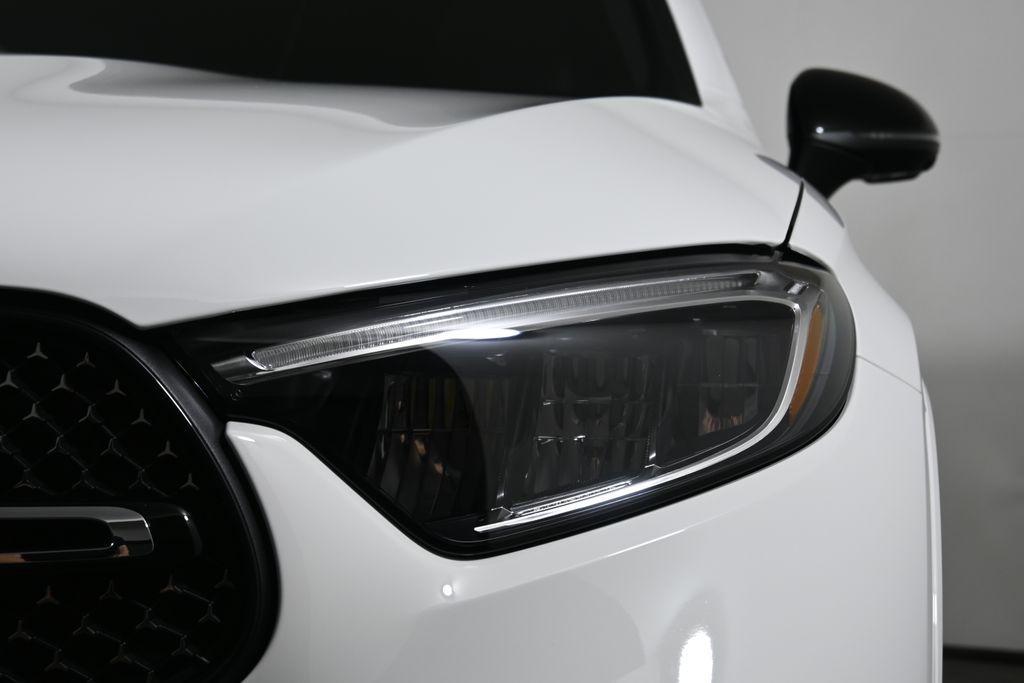 new 2026 Mercedes-Benz GLC 300 car, priced at $65,085