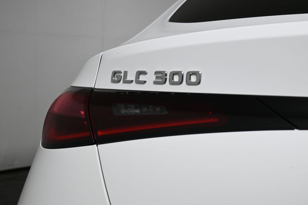 new 2026 Mercedes-Benz GLC 300 car, priced at $65,085