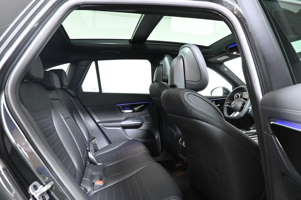 new 2025 Mercedes-Benz GLC 300 car, priced at $58,350