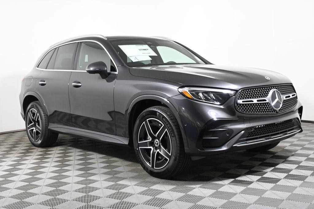 new 2025 Mercedes-Benz GLC 300 car, priced at $58,350