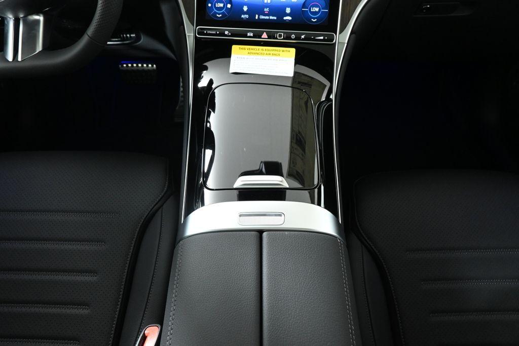 new 2025 Mercedes-Benz GLC 300 car, priced at $58,350