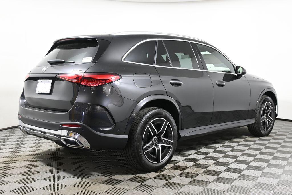 new 2025 Mercedes-Benz GLC 300 car, priced at $58,350